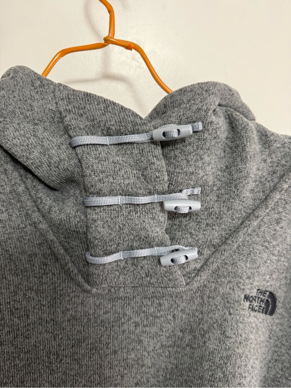The North Face Women's Grey Crescent Hooded Pullover in size XXL - Picture 2 of 14